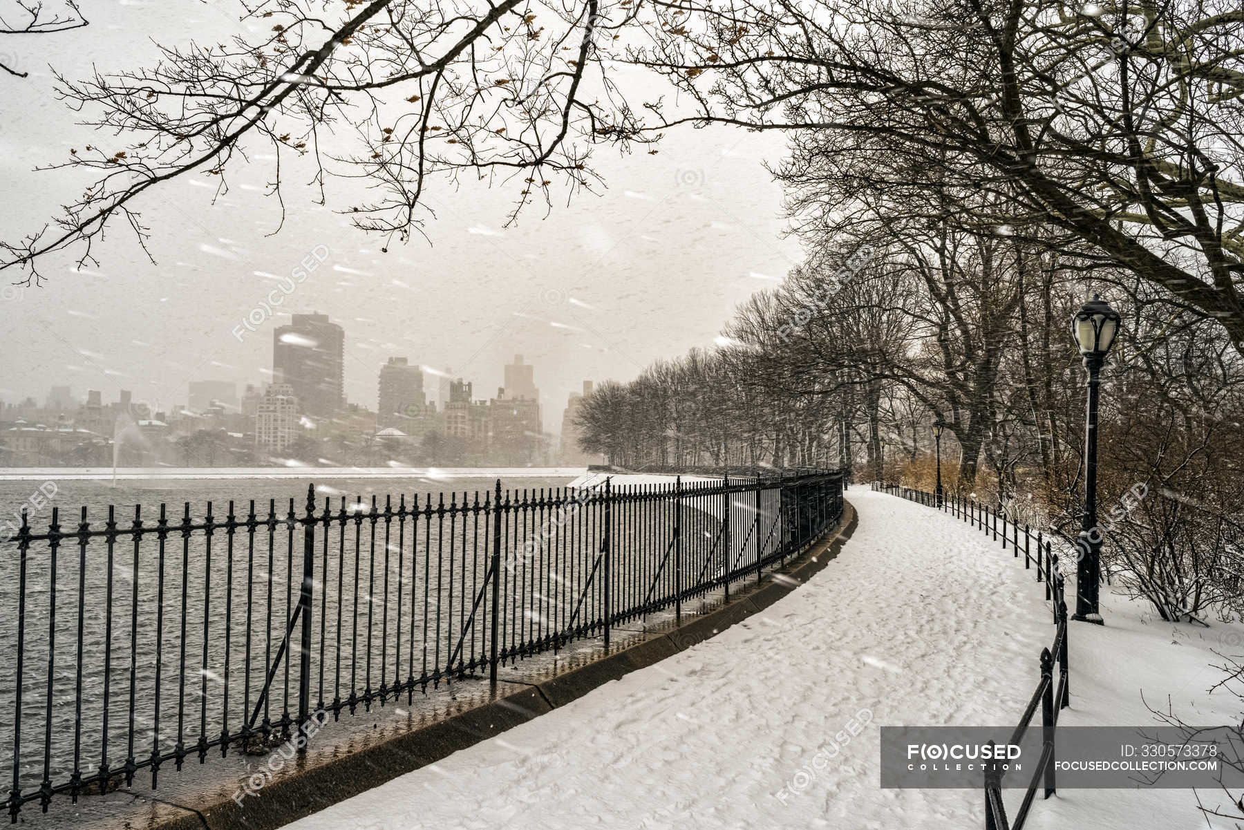 Snowfall By The Jacqueline Kennedy Onassis Reservoir Central Park