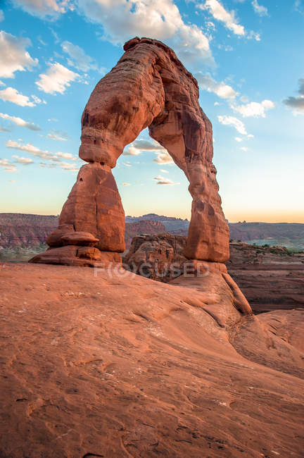 Arco delicato al tramonto — Foto stock