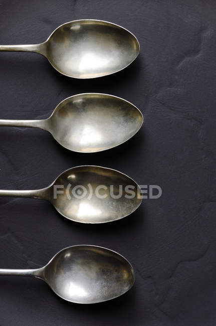 Vintage vecchi cucchiai — Foto stock