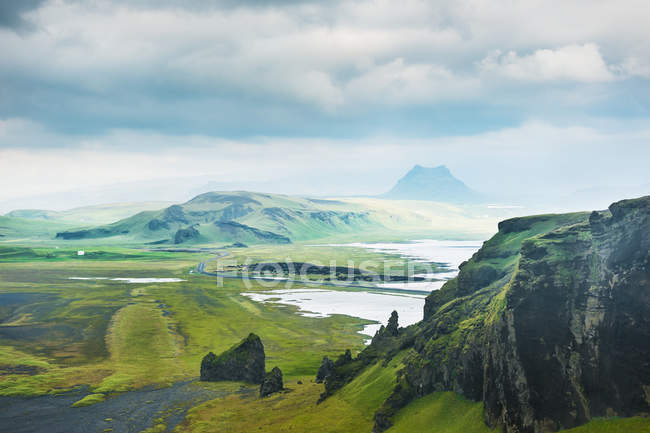 Fantastic landscape with view of the hills and mountains — Stock Photo