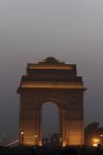 Porte de l'Inde la nuit — Photo de stock