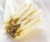 Bundle of White Asparagus — Stock Photo