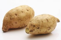 Rohe Süßkartoffeln — Stockfoto