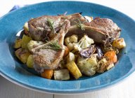 Grilled Lamb chops with root vegetables — Stock Photo