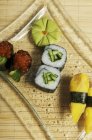 Maki sushi with cucumber and caviar — Stock Photo