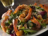 Salad with Seasoned Shrimp — Stock Photo
