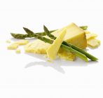 Cheddar and green asparagus — Stock Photo