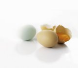 Tre uova di gallina — Foto stock