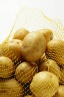 Batatas frescas cruas Yukon Gold — Fotografia de Stock