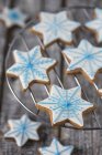 Gingerbread star biscuits — Stock Photo