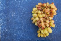 Grappolo di uva verde — Foto stock