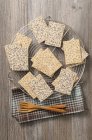 Crackers aux graines de sésame — Photo de stock