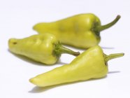 Chiles verdes pálidos - foto de stock