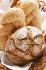 Rolos de pão recém-assados — Fotografia de Stock