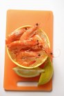 Shrimps with ice cubes — Stock Photo