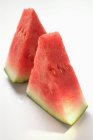 Zwei Wassermelonenkeile — Stockfoto