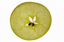 Rebanada de manzana madura - foto de stock