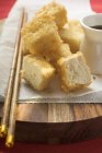 Breaded tofu cubes — Stock Photo