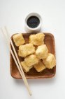 Cubos de tofu empanados — Fotografia de Stock