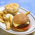 Vegetarian hamburger with potato chips — Stock Photo