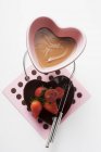 Fondue de chocolate com morangos — Fotografia de Stock