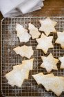 Fir tree shaped biscuits — Stock Photo
