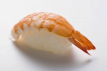 Ebi nigiri à la crevette royale — Photo de stock