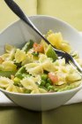 Farfalle pasta with vegetables — Stock Photo