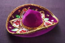 Chapéu bordado com lantejoulas — Fotografia de Stock