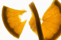 Шматочки свіжого апельсина — стокове фото
