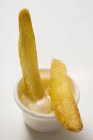Fried potato chips with mayonnaise — Stock Photo