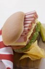 Sub sandwich with crisps — Stock Photo