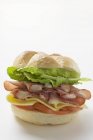 Ham and lettuce sandwich — Stock Photo