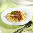 Fresh spaghetti bolognese — Stock Photo