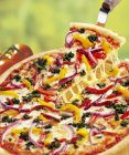 Mediterrane Gemüsepizza — Stockfoto