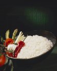 Рис басматі з гострими овочами — стокове фото