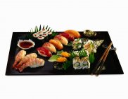 Verschiedene Arten von Sushi — Stockfoto