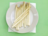 Cooked white asparagus — Stock Photo