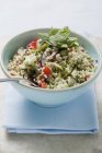 Salade de couscous aux légumes et menthe — Photo de stock