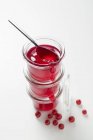 Vasetti di gelatina di ribes rosso — Foto stock