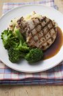 Pork chop with mashed potatoes — Stock Photo