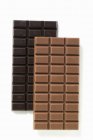 Темный шоколад и молочный шоколад — стоковое фото