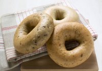 Three different bagels on napking — Stock Photo