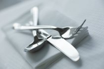 Couteau, fourchette et cuillère — Photo de stock