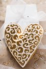 Gingerbread heart on box — Stock Photo