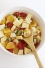 Tigela de salada de frutas — Fotografia de Stock