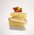 Placa de queijo com alface — Fotografia de Stock