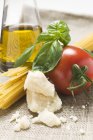 Tomate mit Spaghetti und Parmesan — Stockfoto