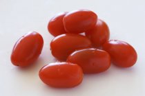 Beaucoup de tomates prunes — Photo de stock