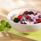 Rice pudding with berries — Stock Photo